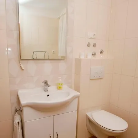 With Parking Space Vrbnik, Krk - 5392 Apartman