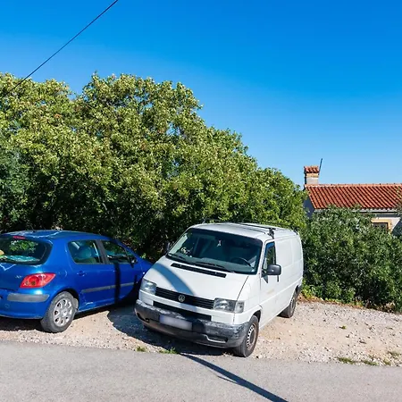 With Parking Space Vrbnik, Krk - 5392 Apartament *