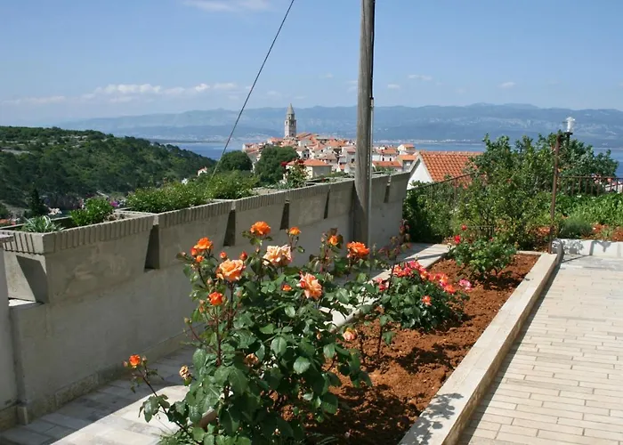 Apartman With Parking Space Vrbnik, Krk - 5392 *