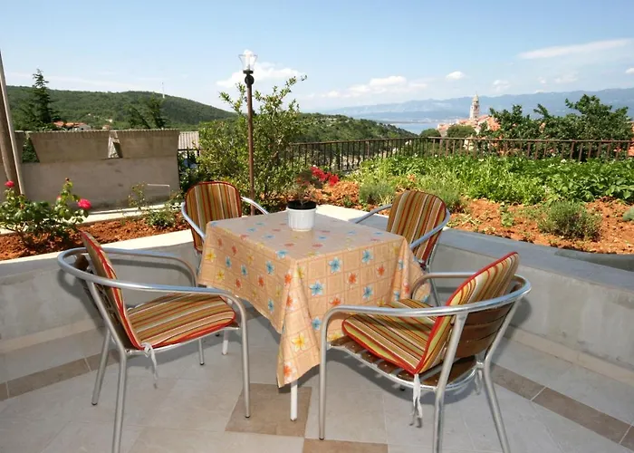 With Parking Space Vrbnik, Krk - 5392 Apartman