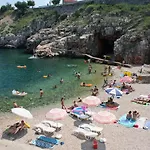 Apartments With Parking Space Vrbnik, Krk - 5392
