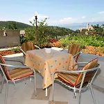 Apartments With Parking Space Vrbnik, Krk - 5392 Daire