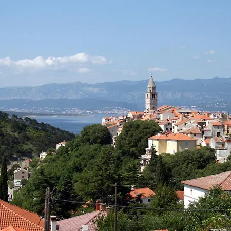 Apartment With Parking Space Vrbnik, Krk - 5392